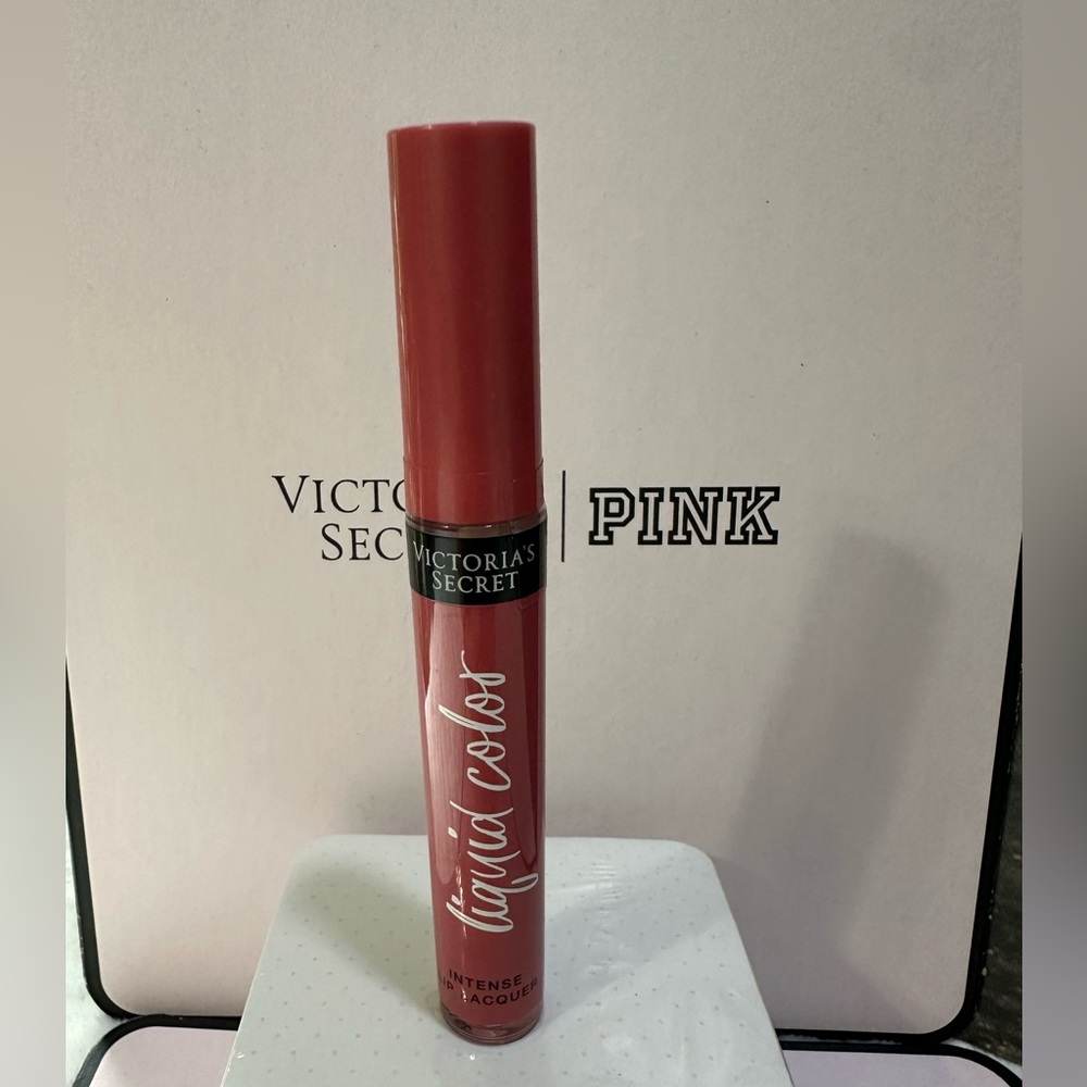 New Sealed Victorias Secret Liquid Color Intense Lip Lacquer Lipstick Bitten